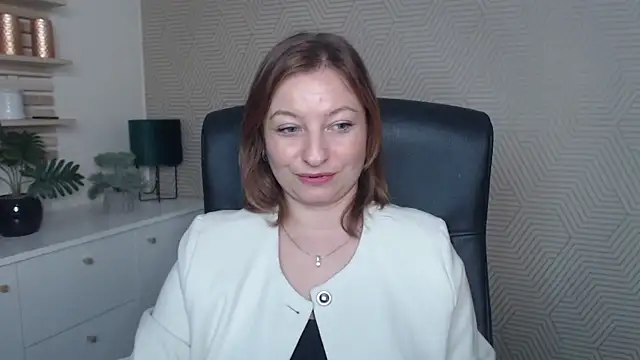 angelaSamt online show from 11-14-25, 06:39