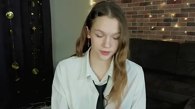 VelvetRisque online show from 01-09-26, 06:20