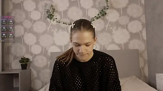 VelvetRisque online show from 11-30-25, 06:58