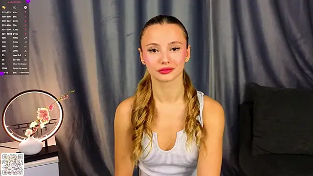 NaughtySeraphine online show from 02-25-26, 05:07