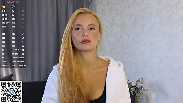 Snapshot of NaughtySeraphine chatting on 09-16-25, 06:25 NaughtySeraphine online show from 09-16-25, 06:25