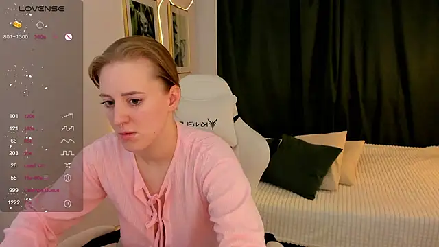 Alice Cire online show from 01-06-26, 05:06