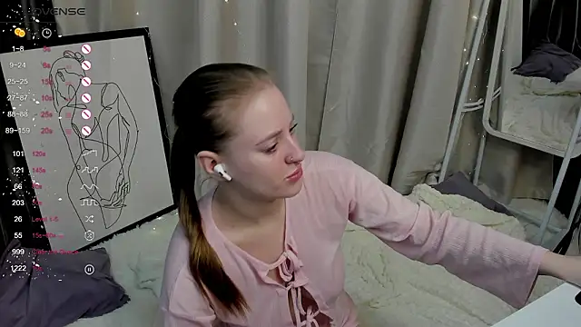 Alice Cire online show from 02-23-26, 12:23