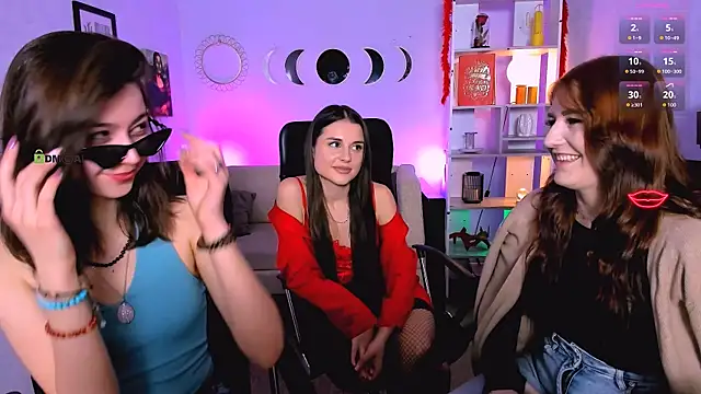 kitniss dreamy online show from 04-14-26, 07:19