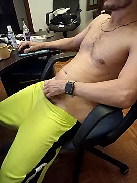 italian max sex online show from 09-09-25, 09:13