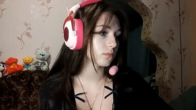 Sophiecuttie online show from 10-14-25, 03:34