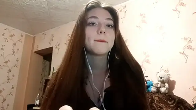 Sophiecuttie online show from 09-28-25, 02:13