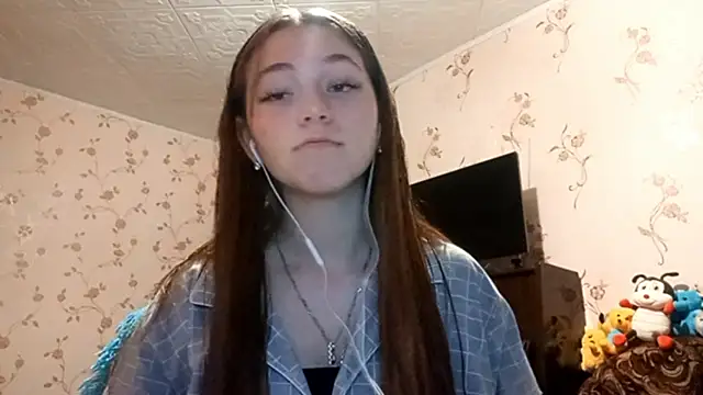 Sophiecuttie online show from 09-14-25, 02:28