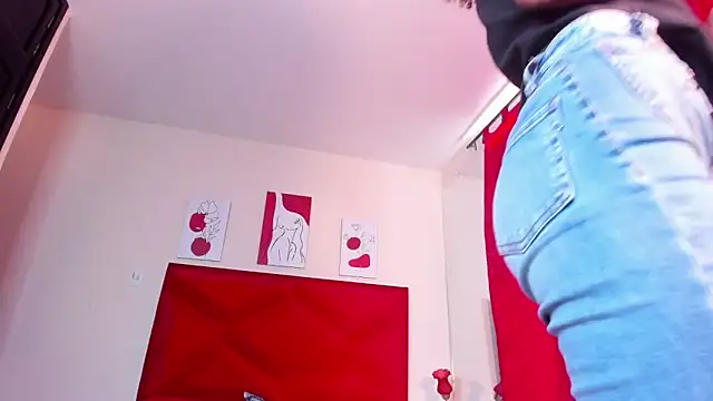 LunnaSmith online show from 11-08-25, 06:33