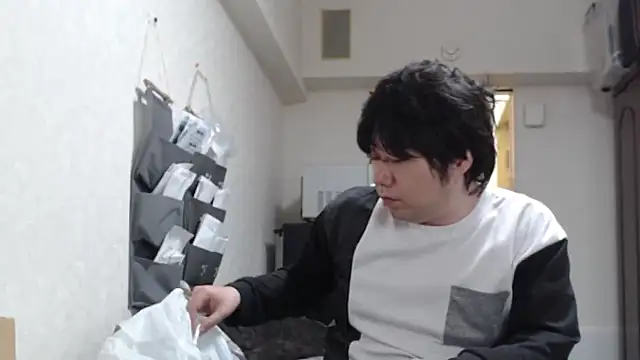 raterate555 online show from 04-11-26, 07:45