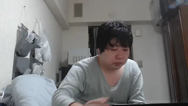 raterate555 online show from 11-19-25, 03:17