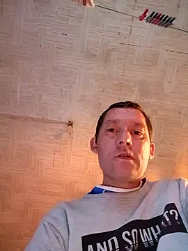 frederic198 online show from 05-10-26, 06:32