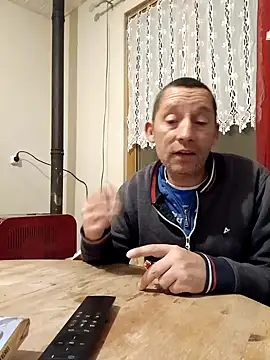 frederic198 online show from 10-27-25, 08:32