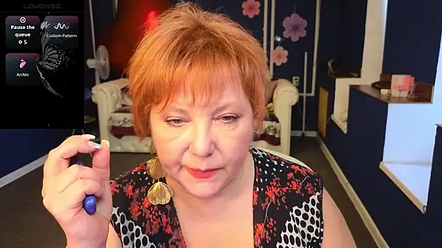 Kira Kenett online show from 05-16-26, 06:45