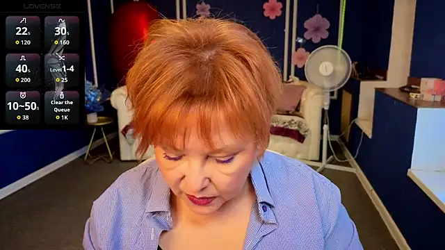 Kira Kenett online show from 05-21-26, 04:54