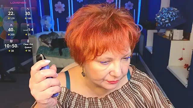 Kira Kenett online show from 12-04-25, 06:56