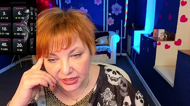 Kira Kenett online show from 04-09-26, 04:35