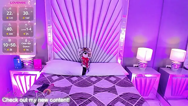 HatsaJones online show from 03-26-26, 04:00