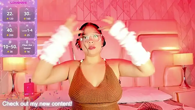 HatsaJones online show from 02-12-26, 04:12