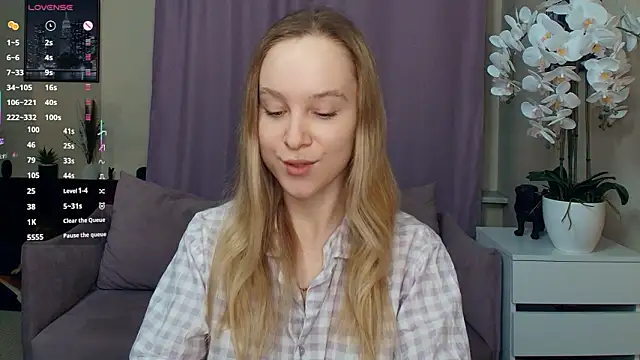 SoonMoor online show from 03-04-26, 07:21