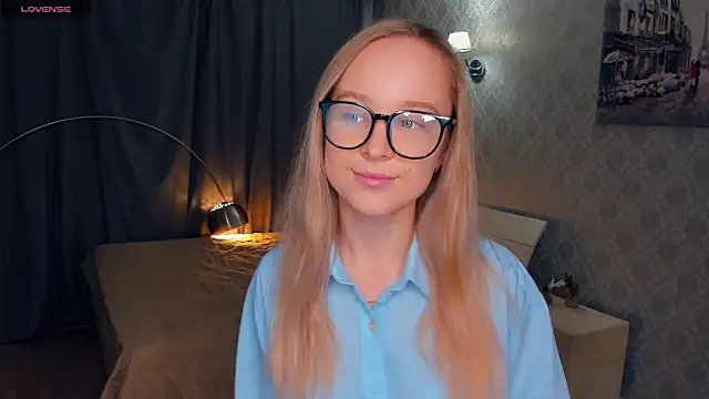 SoonMoor online show from 11-14-25, 06:11