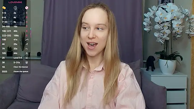 SoonMoor online show from 03-16-26, 06:32