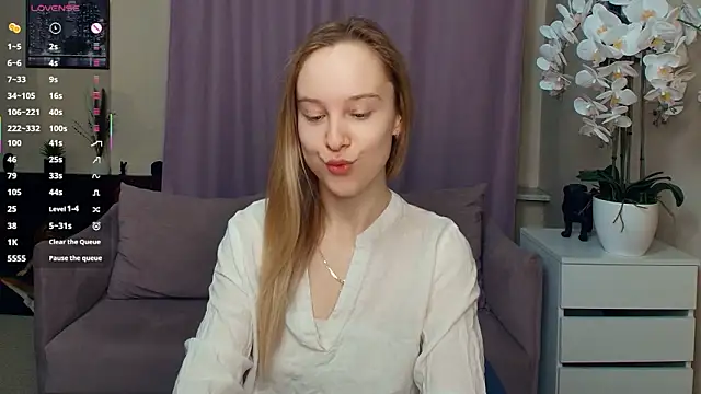 SoonMoor online show from 03-06-26, 06:47