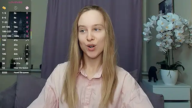 SoonMoor online show from 03-23-26, 06:41