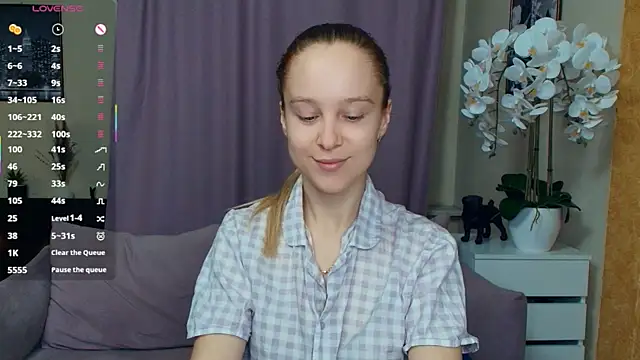 SoonMoor online show from 04-20-26, 07:26