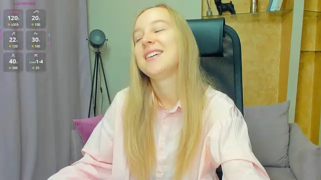 SoonMoor online show from 11-24-25, 07:03