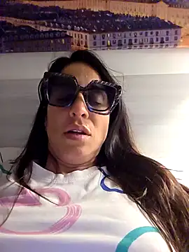 Snapshot of sexy7883 chatting on 04-27-26, 10:52 sexy7883 online show from 04-27-26, 10:52