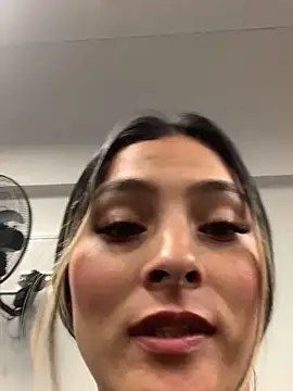 Berta arevalo blsd online show from 11-28-25, 05:13