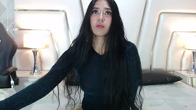 Snapshot of VioletPons chatting on 11-01-25, 07:52 VioletPons online show from 11-01-25, 07:52