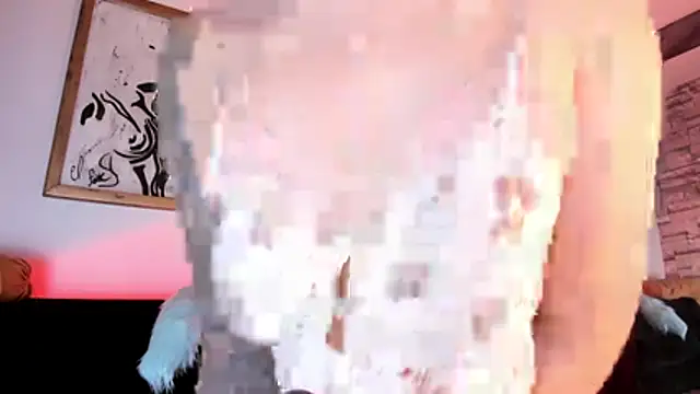 LolaXXXperience online show from 12-05-25, 12:04