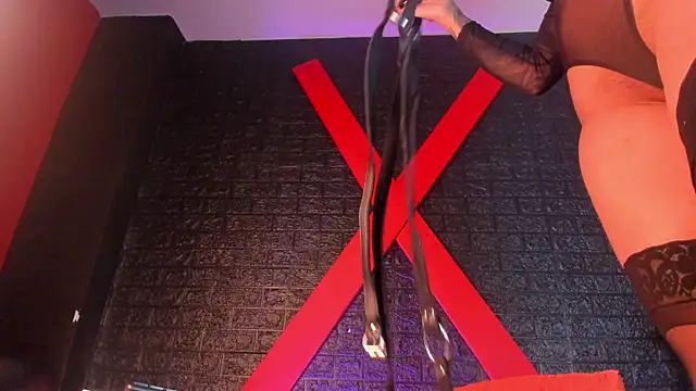 LolaXXXperience online show from 10-18-25, 12:18