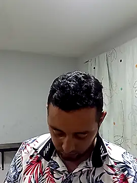 angelitocalientico online show from 10-26-25, 12:00