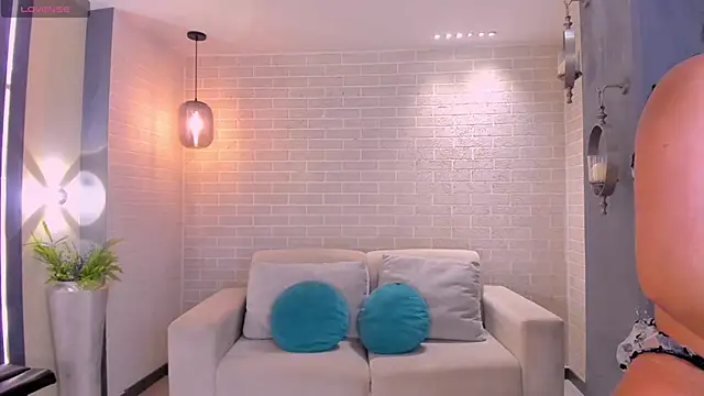 SussyBellX online show from 10-10-25, 08:09