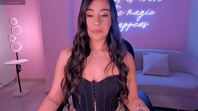 SussyBellX online show from 02-01-26, 04:00