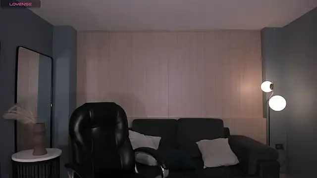 MayaMoretti  online show from 04-05-26, 03:35