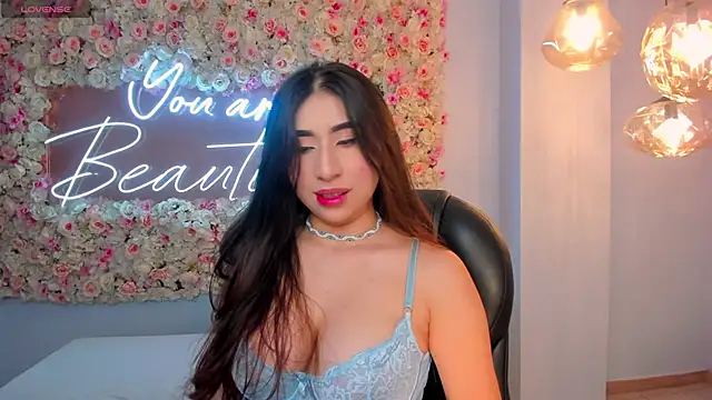 MayaMoretti  online show from 10-24-25, 03:38