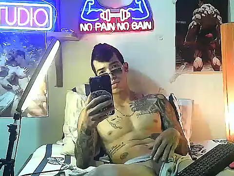 Strongcockfitness online show from 10-18-25, 09:06