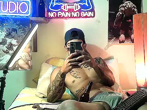 Strongcockfitness online show from 11-12-25, 04:27