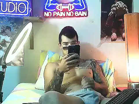 Strongcockfitness online show from 10-21-25, 07:02