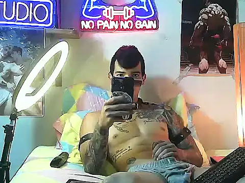 Strongcockfitness online show from 10-29-25, 09:03