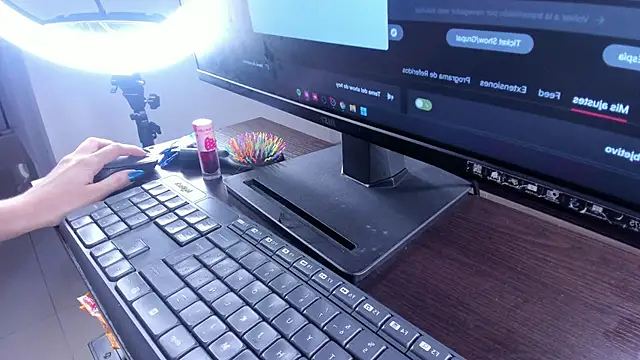 Ginni charlotte online show from 09-29-25, 04:08