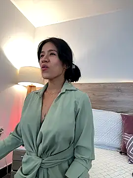 GinebraBrown online show from 11-26-25, 06:41