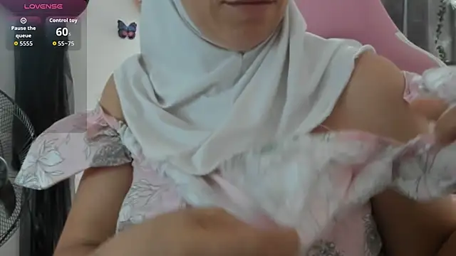 dalila kemur online show from 11-25-25, 12:49