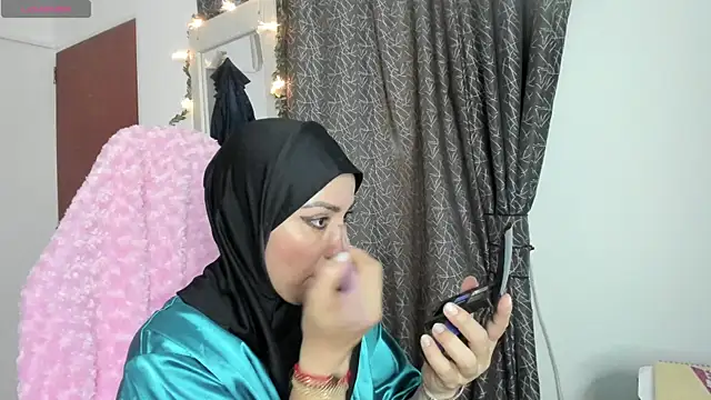 dalila kemur online show from 07-10-26, 03:45