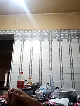 BeakedMezuza online show from 04-18-26, 08:49