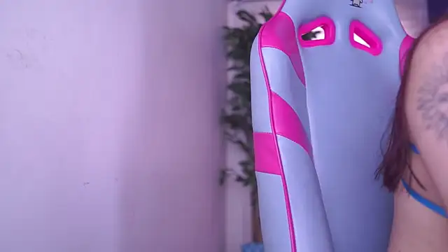 Rebecah 1 online show from 04-13-26, 02:54